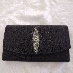 Women's Genuine Stingray Leather Wallet Black